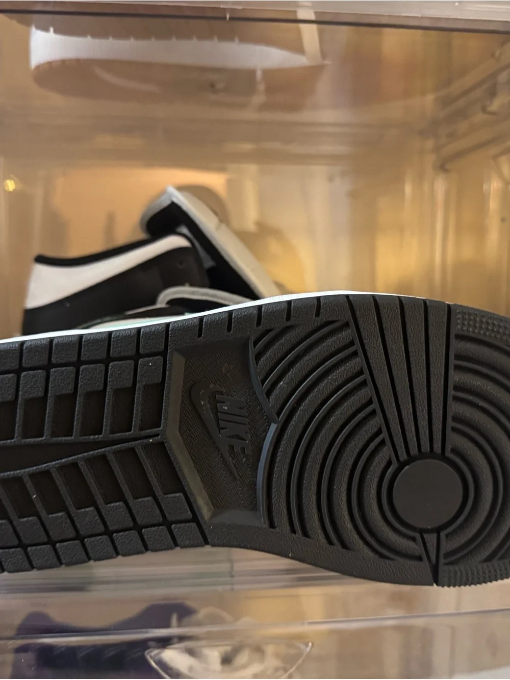 Jordan mid top
